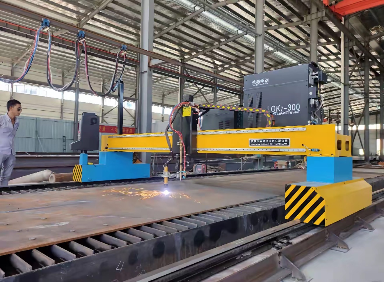 CNC plate cutting machine for structural steel fabrication