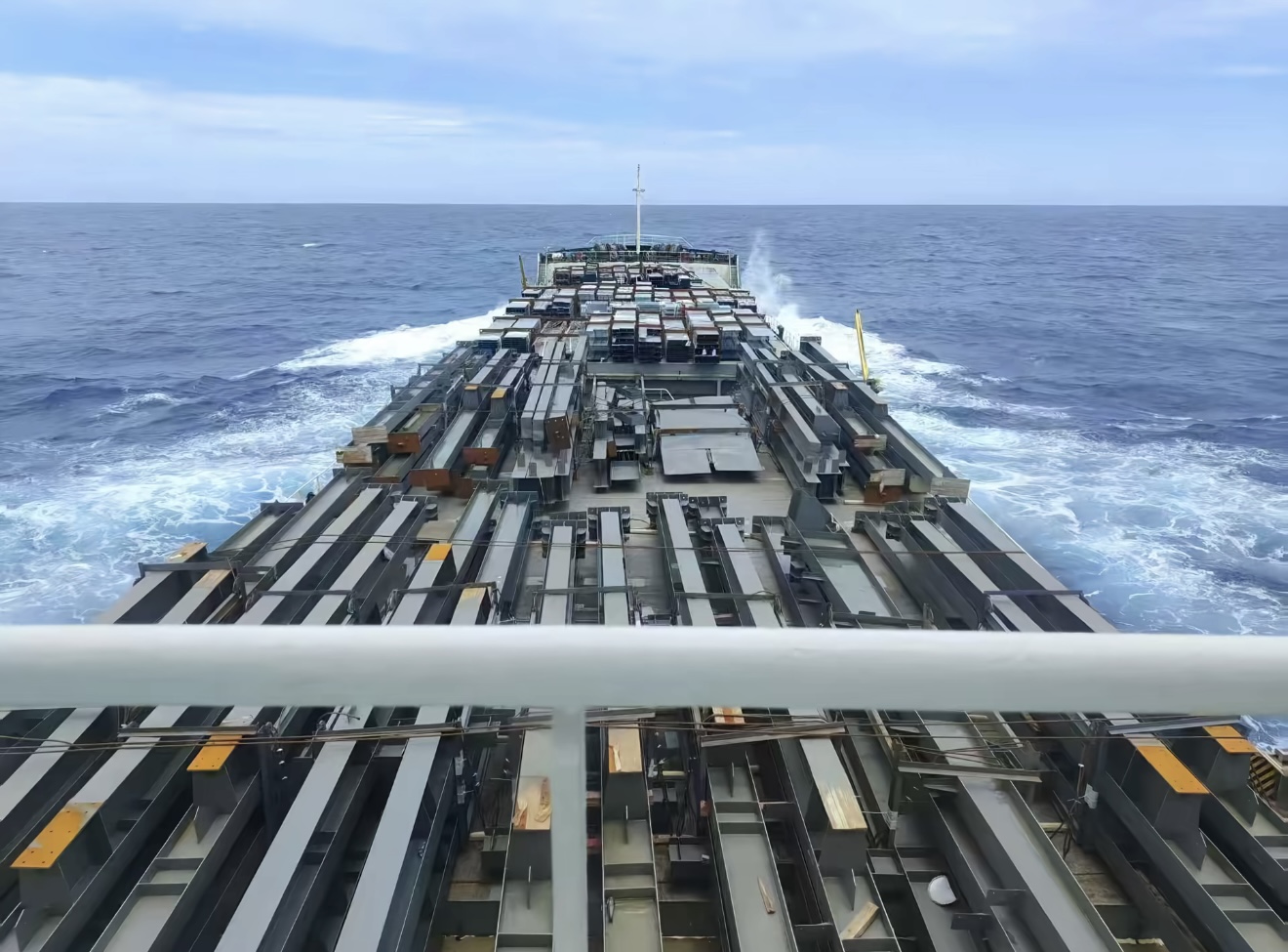 Steel structure components loaded for sea freight shipment